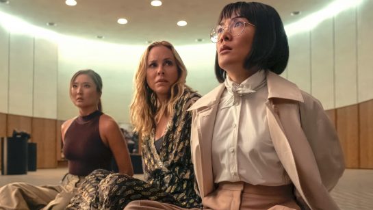 Кадр из 9 серии 1 сезона сериала «Грызня»